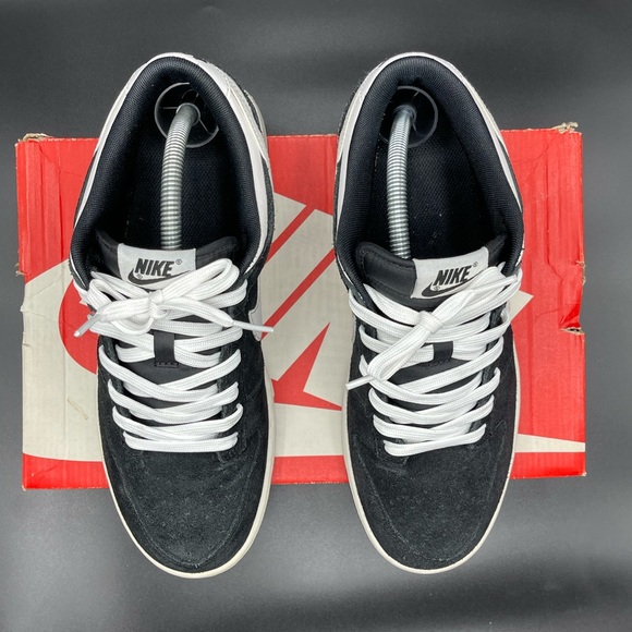 SOLD - Picture 4 of 4